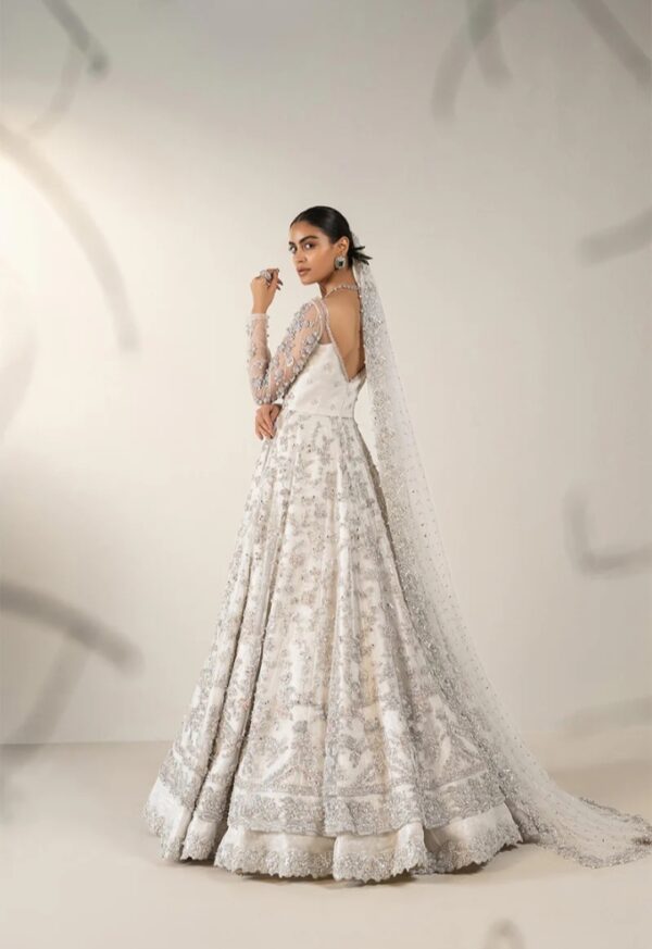 Moon Light Serende Bridal gown - Image 2